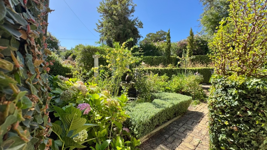 5 Bedroom Property for Sale in Caledon Western Cape